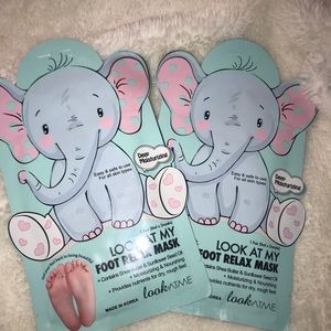 LOOKATME foot mask bundle